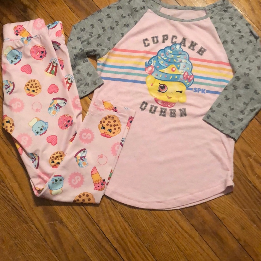 Shopkins t and leggings